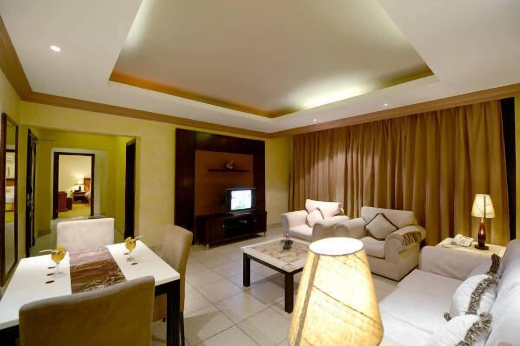 Boudl Al-Morouj Aparthotel Riyadh Bagian luar foto