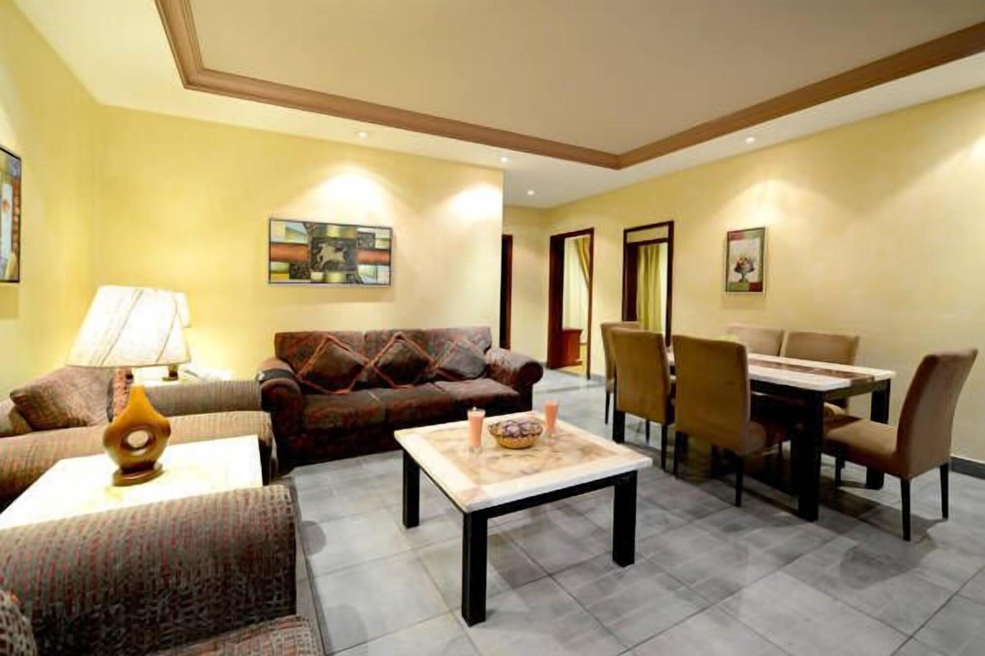 Boudl Al-Morouj Aparthotel Riyadh Bagian luar foto