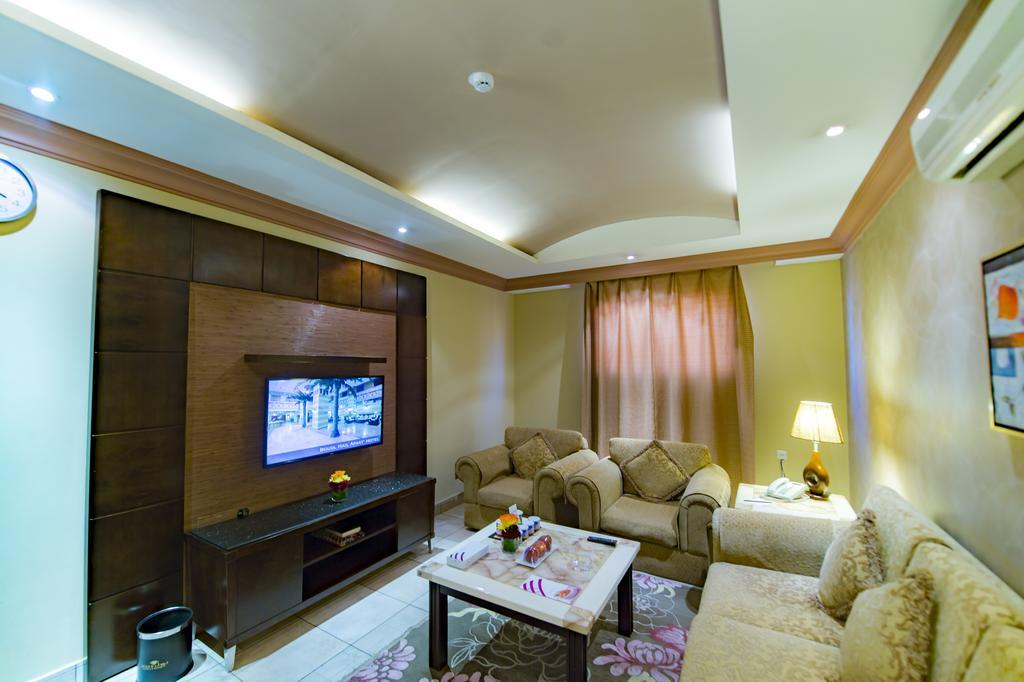 Boudl Al-Morouj Aparthotel Riyadh Bagian luar foto