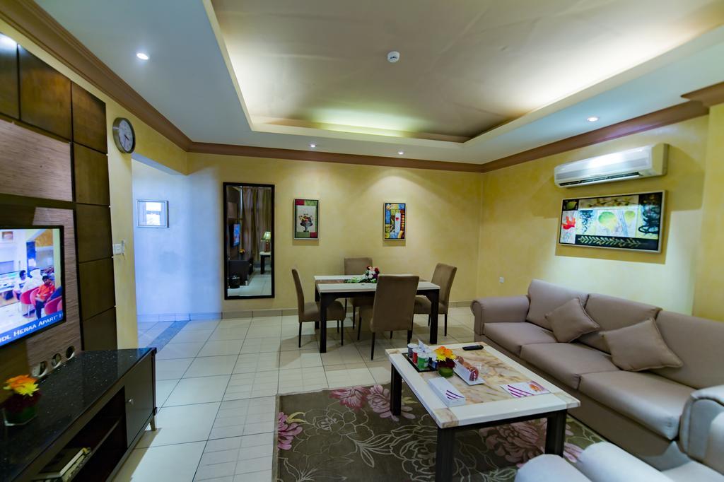 Boudl Al-Morouj Aparthotel Riyadh Bagian luar foto