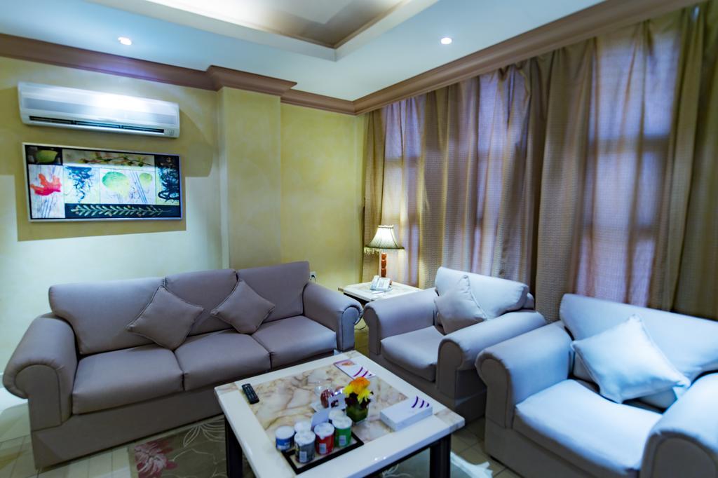 Boudl Al-Morouj Aparthotel Riyadh Bagian luar foto