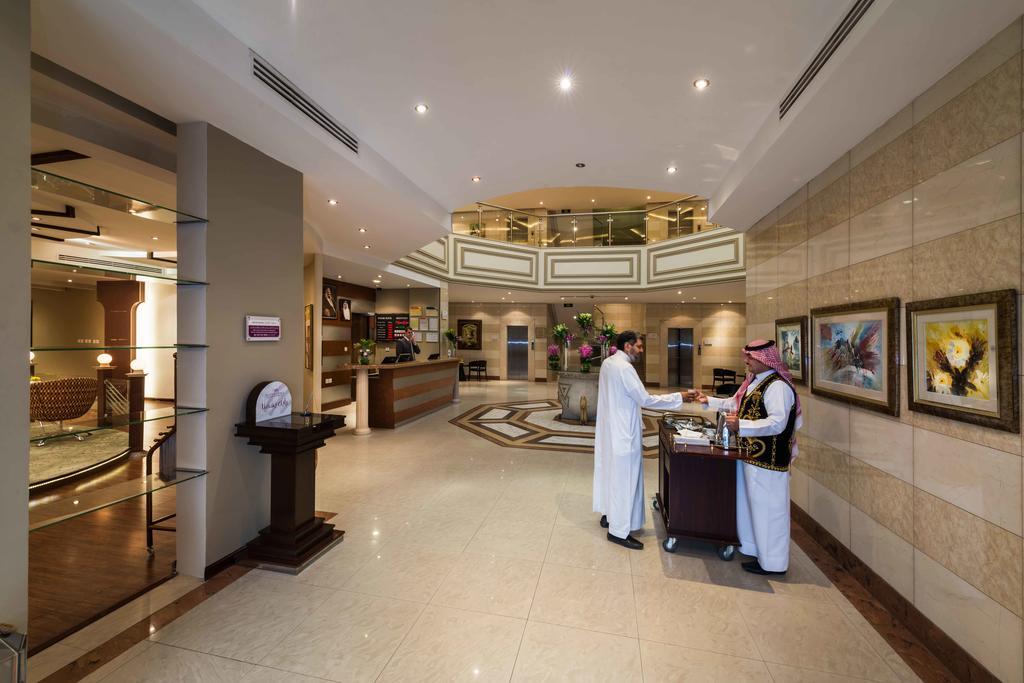 Boudl Al-Morouj Aparthotel Riyadh Bagian luar foto