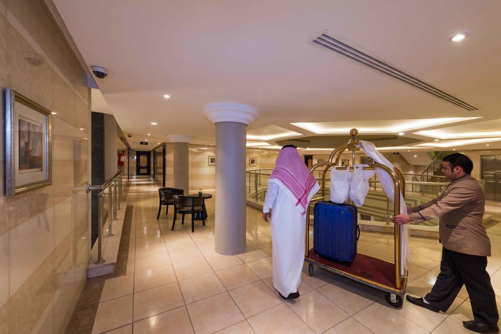Boudl Al-Morouj Aparthotel Riyadh Bagian luar foto