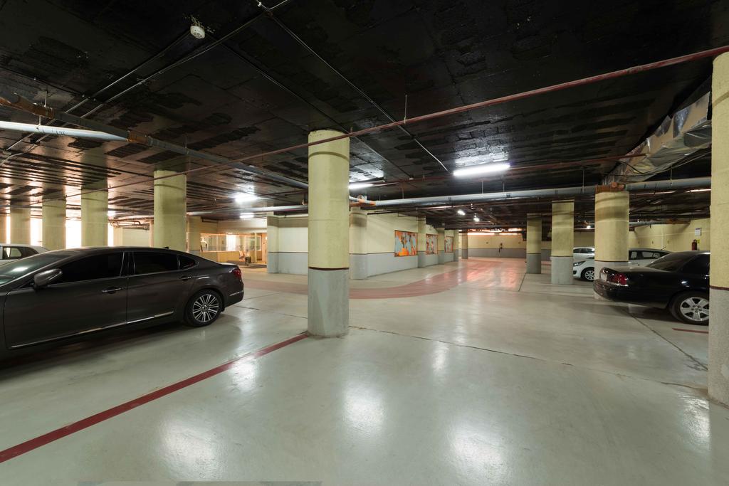 Boudl Al-Morouj Aparthotel Riyadh Bagian luar foto